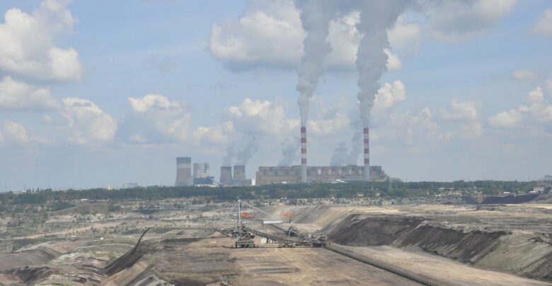 China-ordena-elevação-da-produção-de-carvão-para-combater-crise-energética